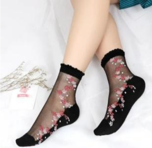 Women Designed Lace Socks