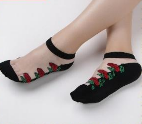 Women Designed Lace Socks
